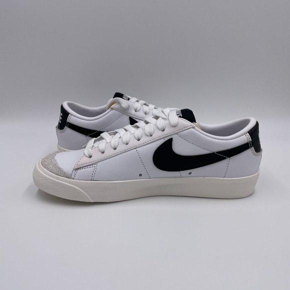 Nike Blazer Low ' 77 White / Black Womens Shoes - Picture 2 of 8